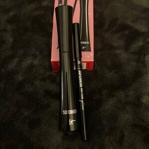 IT COSMETICS 2 piece eye set gel eyeliner and mascara